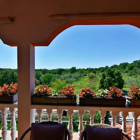 Peaceful Countryside With Terrace Apartment