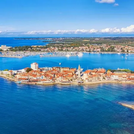 Peaceful Countryside With Terrace Apartment Umag